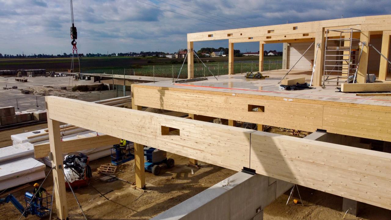 W Wielkopolsce powstaje największy w kraju biurowiec z drewna CLT