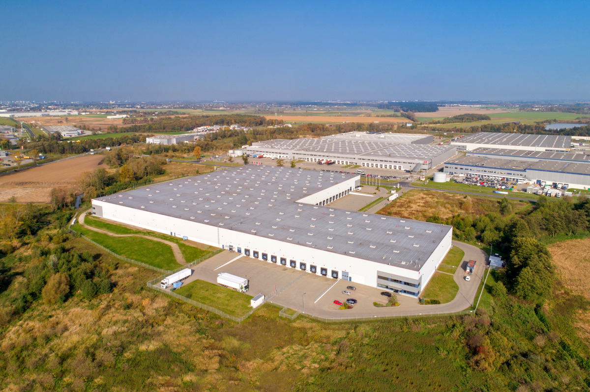 Magazyn szwedzkiego giganta pozostaje w Gądkach