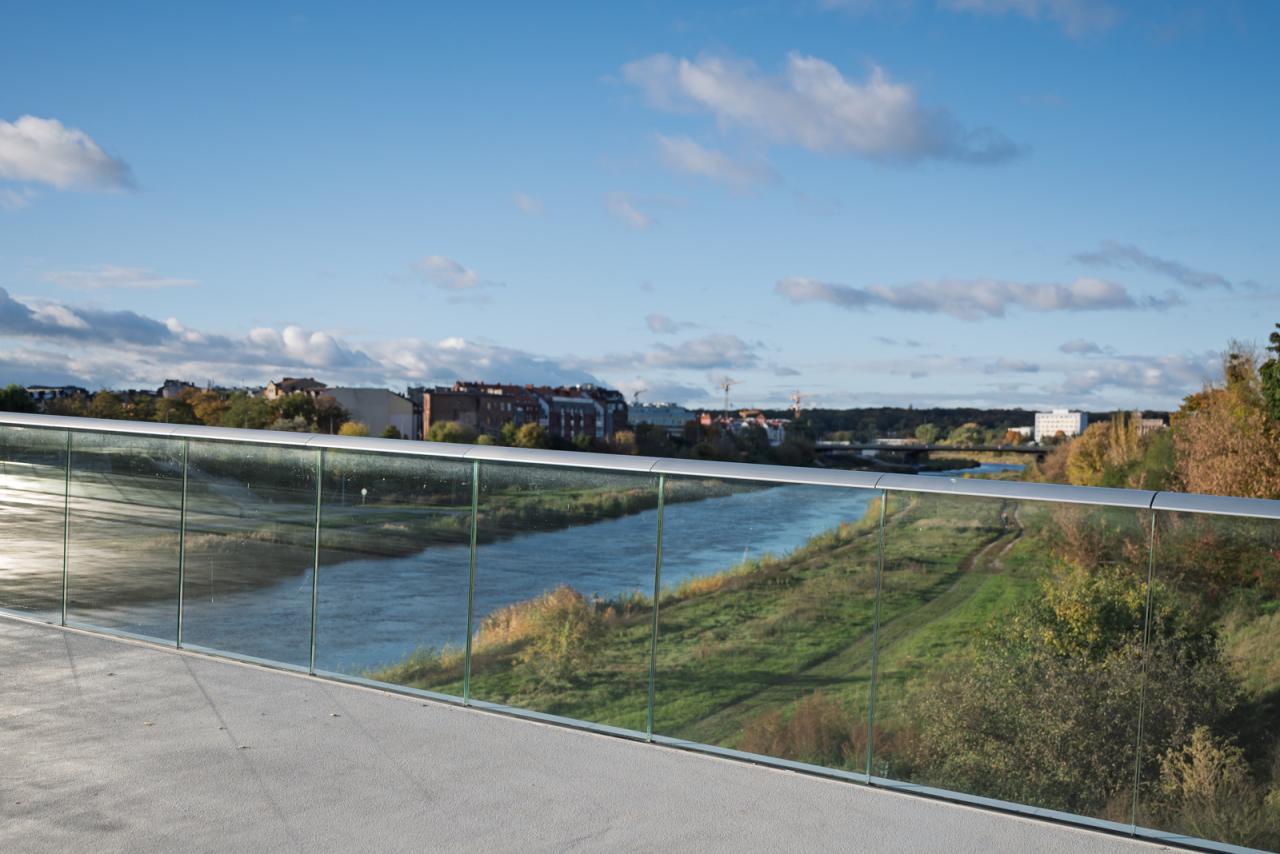 Jedna z najdroższych i najgłośniejszych inwestycji Poznania wciąż śmiertelną pułapką? Była chwilowa nadzieja