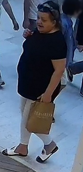 Ze sklepu w CH Posnania skradziono złoty łańcuszek. Poznajesz?