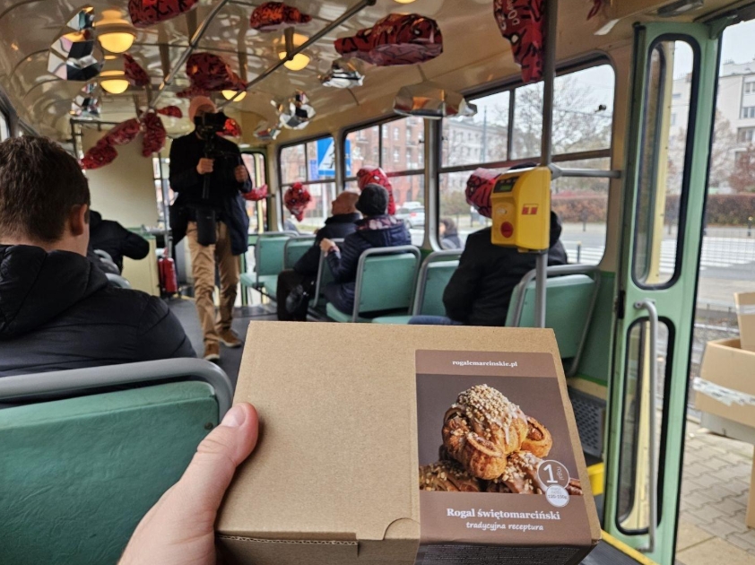 Rogalowe bimby wyruszą do kilku miast w Polsce. Poznański specjał podbije Polskę