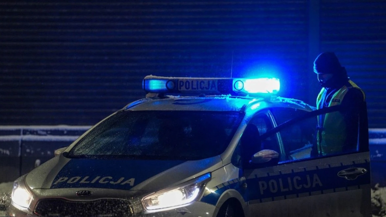 Koszmar w Śremie. W mieszkaniu odkryto ciało 36-latka, 2-letnia córka była pod jego opieką