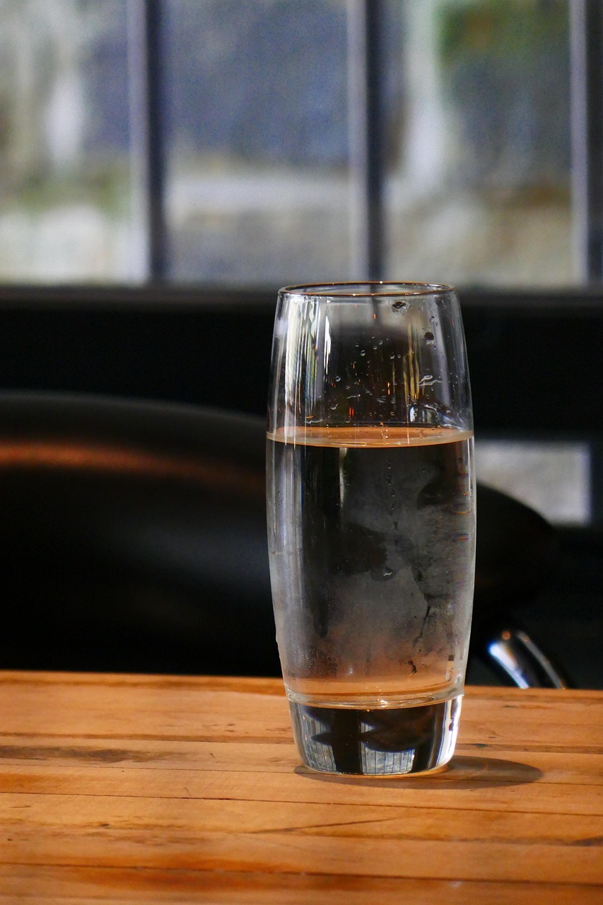 Pod Poznaniem woda jest skażona. Nadaje się do wypicia tylko po jej wcześniejszym przegotowaniu