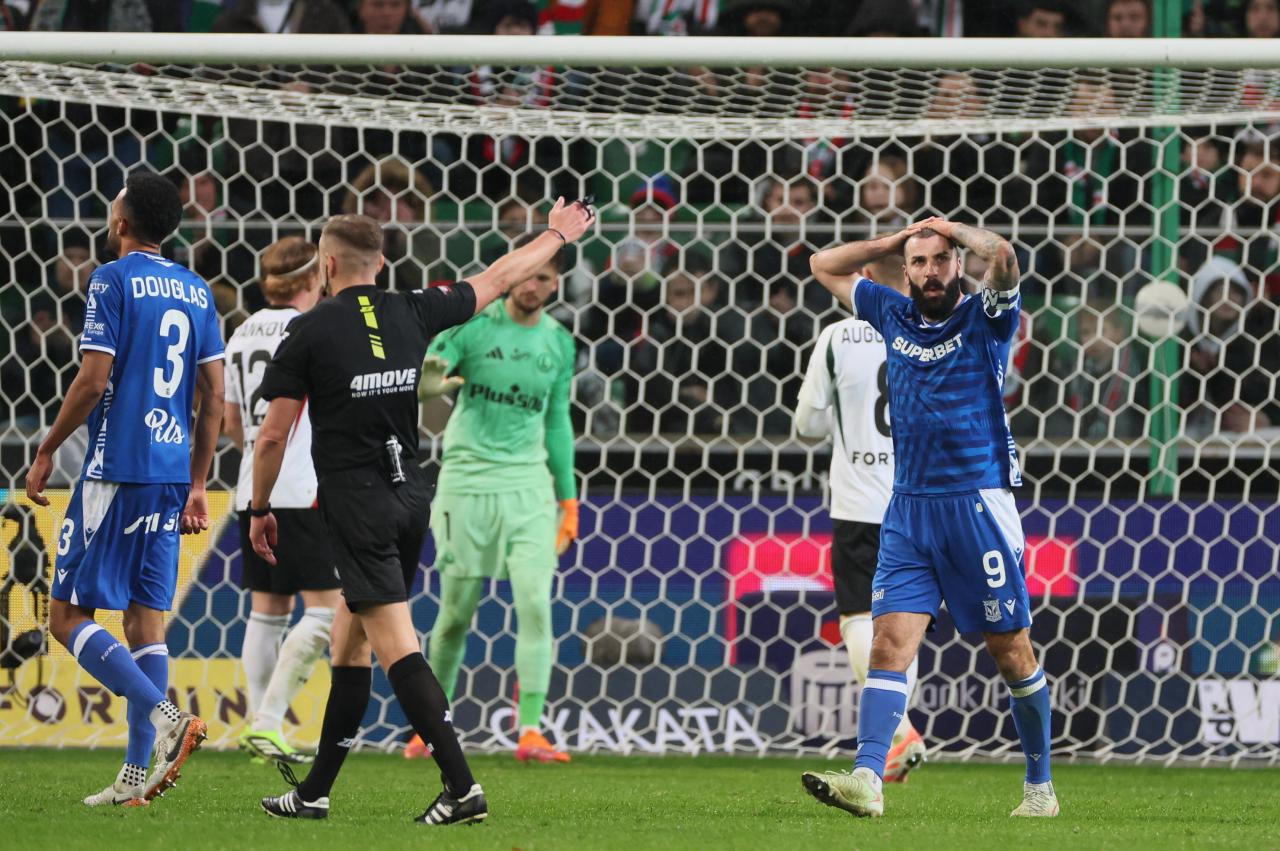 Bez bramek w Warszawie