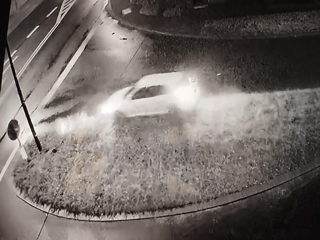 500 złotych mandatu dla tego kierowcy Audi w regionie. Szukali go kilkanaście dni