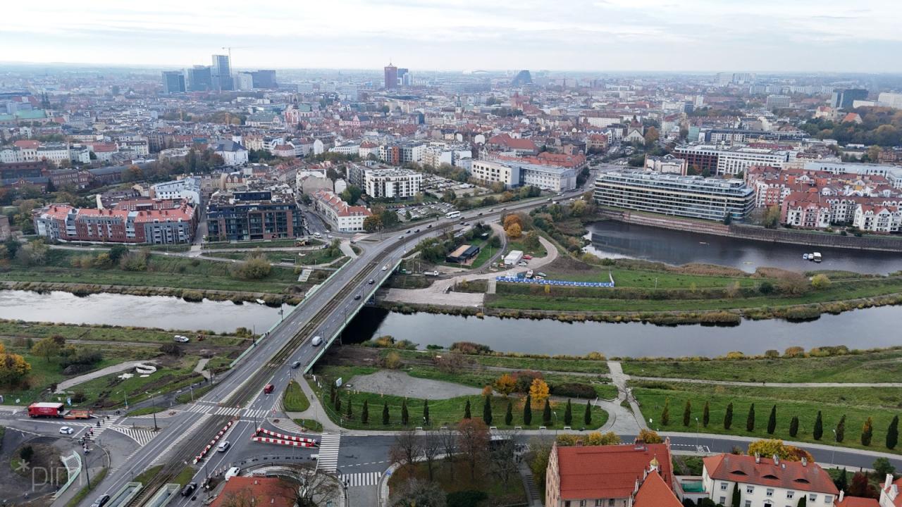 Już realizowane są przygotowania do przebudowy poznańskiego mostu. Za kilka dni nowa organizacja ruchu!