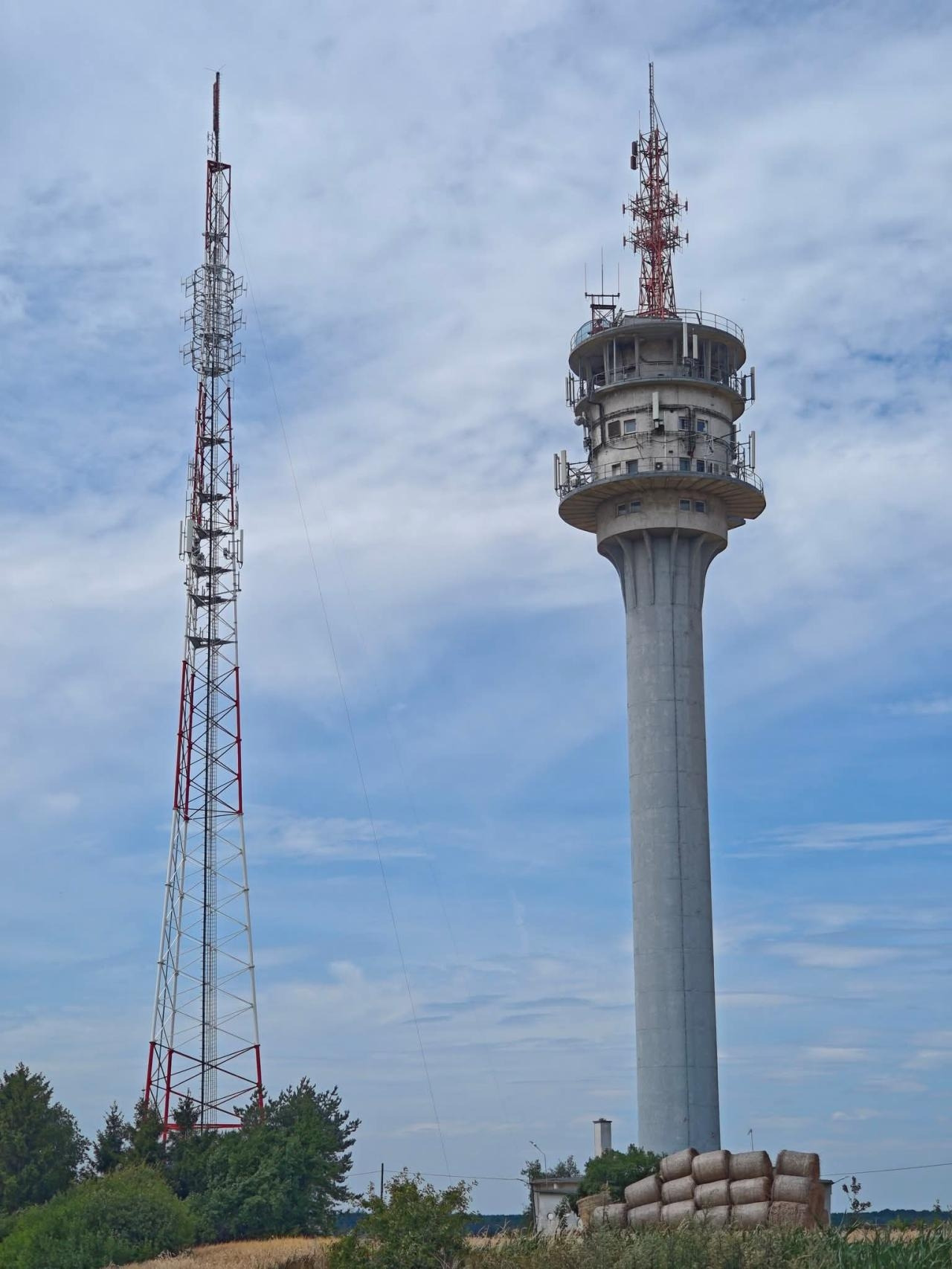 Była symbolem jednej z miejscowości w regionie. Dziś runęła