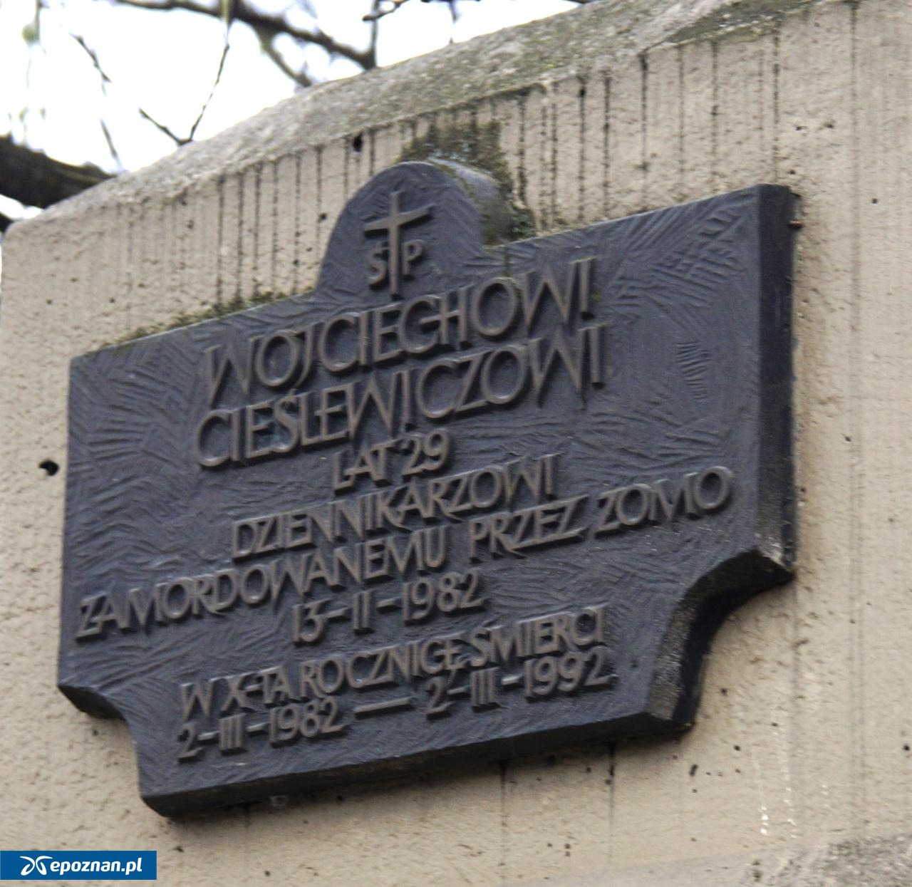 Śledztwo w sprawie zabójstwa poznańskiego dziennikarza umorzone