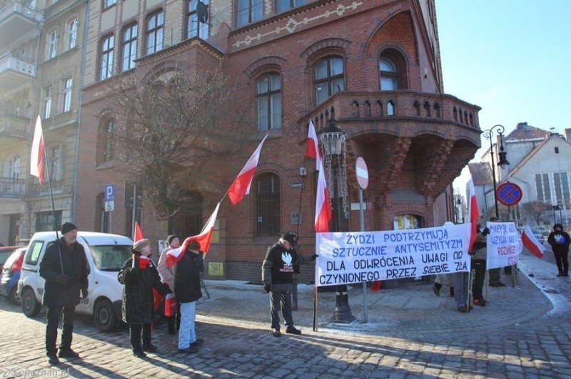 Jedna z poprzednich manifestacji związku - wyrażająca sprzeciw wobec posiedzeniu Knesetu w Krakowie w styczniu 2014 roku | fot. Andrzej Czayka