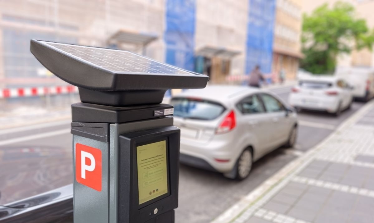 Autobusy i tramwaje kursują w poniedziałek inaczej zwykle, co z SPP?
