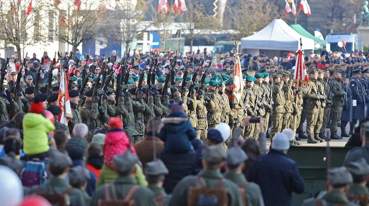 We wtorek w Poznaniu nie tylko imieniny! Moc atrakcji niepodległościowych na placu Wolności