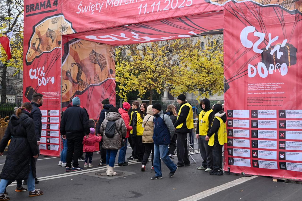 Wielkie Imieninowe Miasteczko już działa. Przed wejściami kontrola