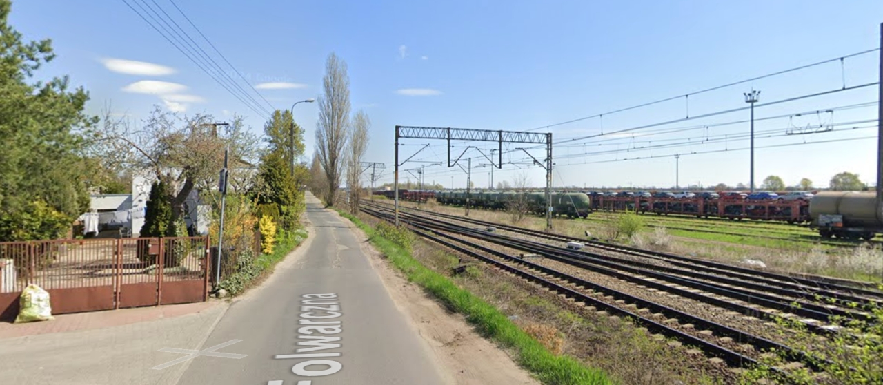 Mieszkają przy węźle kolejowym, w końcu zyskają ekrany akustyczne. Zamkną ulicę!