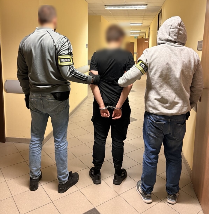 Zatrzymano seryjnych włamywaczy. Działali na Nowym Mieście i Grunwaldzie, okradali lokale usługowe
