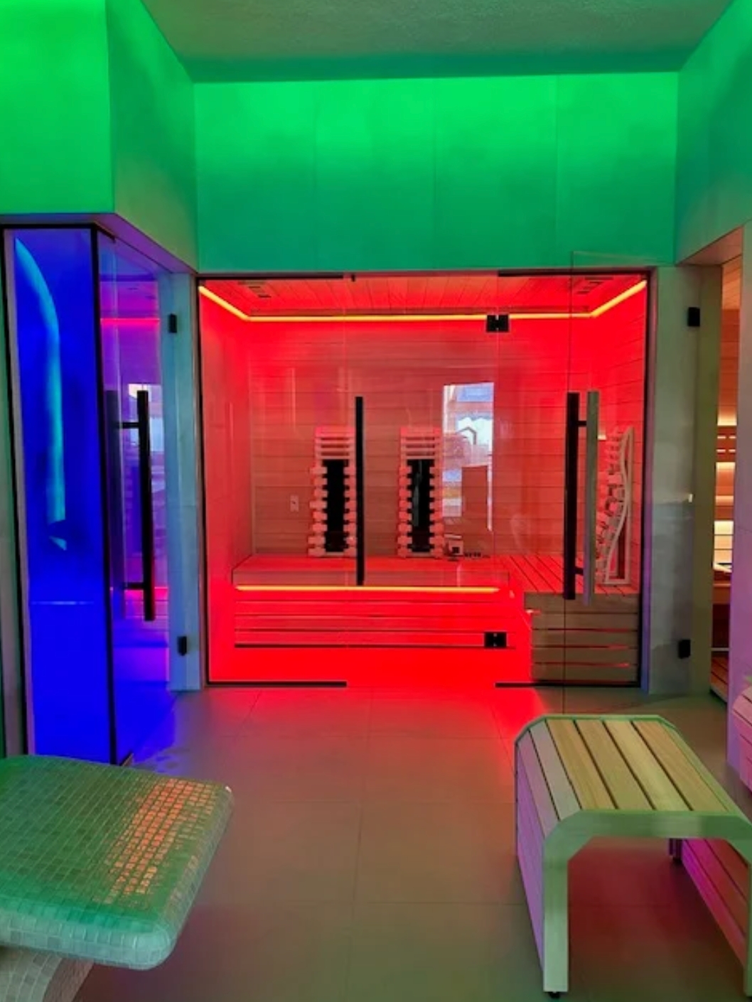 Miejski basen z zupełnie nowymi saunami! Jest choćby "słoneczna łąka"