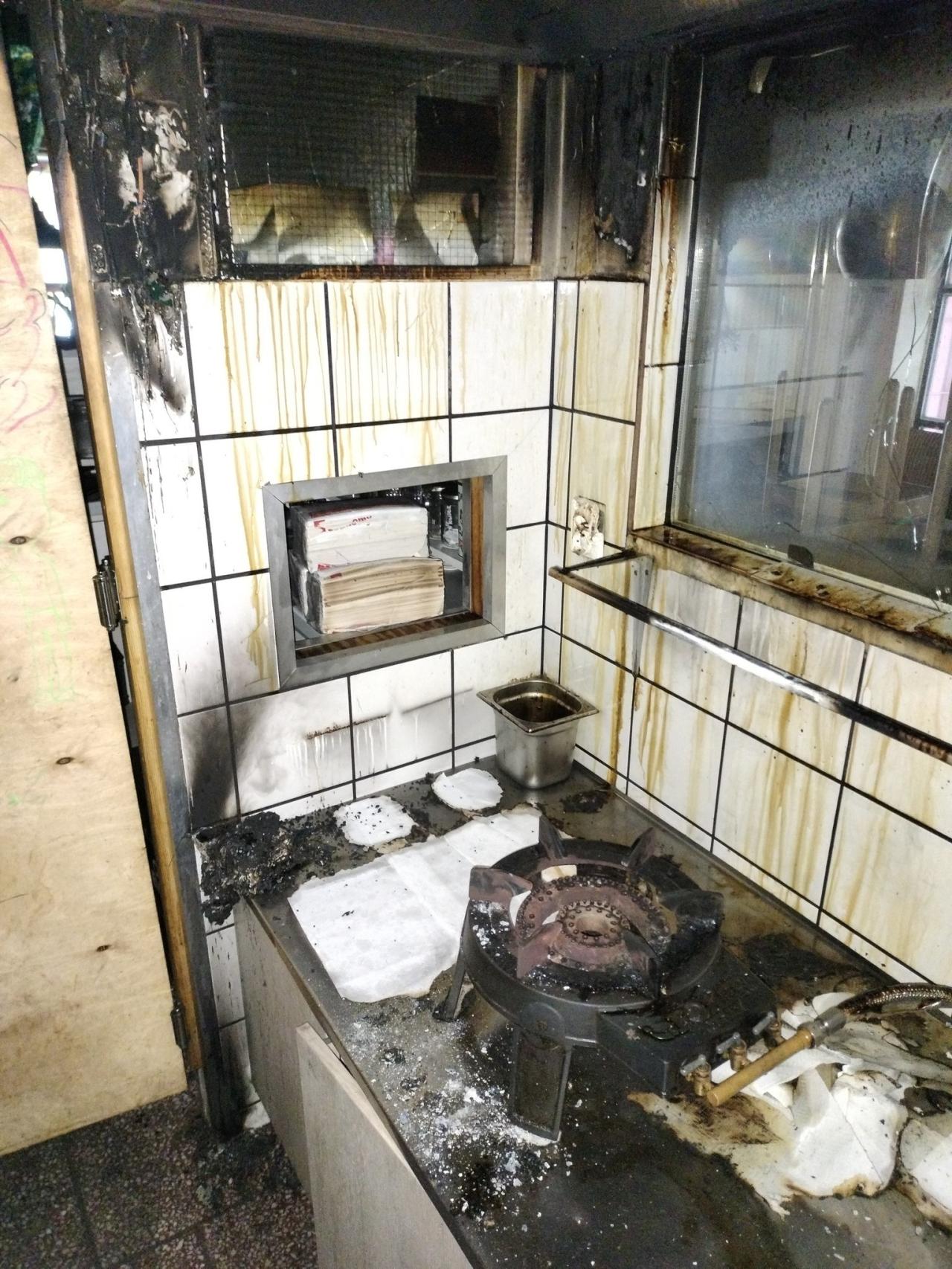 Lokal z poznańskiej Śródki ucierpiał w pożarze. Jest zbiórka na remont, "pracownicy zostali bez pracy"