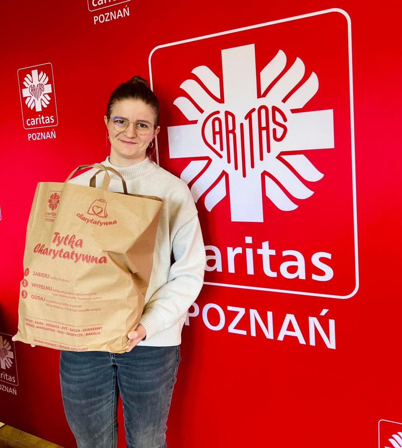 Caritas Poznań przygotowuje akcje charytatywne w ramach nadchodzącej Wigilii Bożego Narodzenia. Ty też możesz wesprzeć te działania