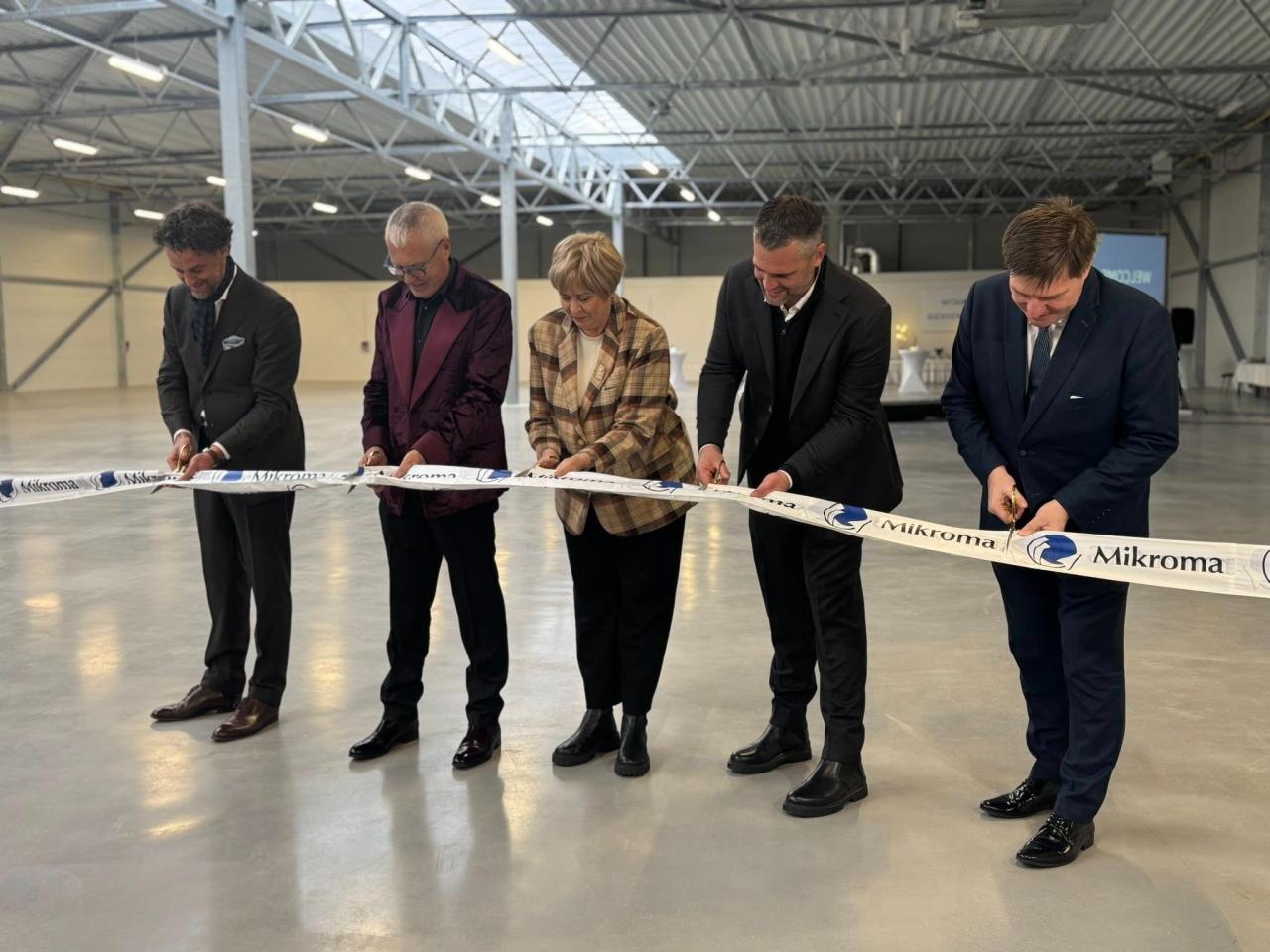 Spory zakład z południa regionu otworzył nową halę magazynową. Zatrudni dodatkowe 100 osób!