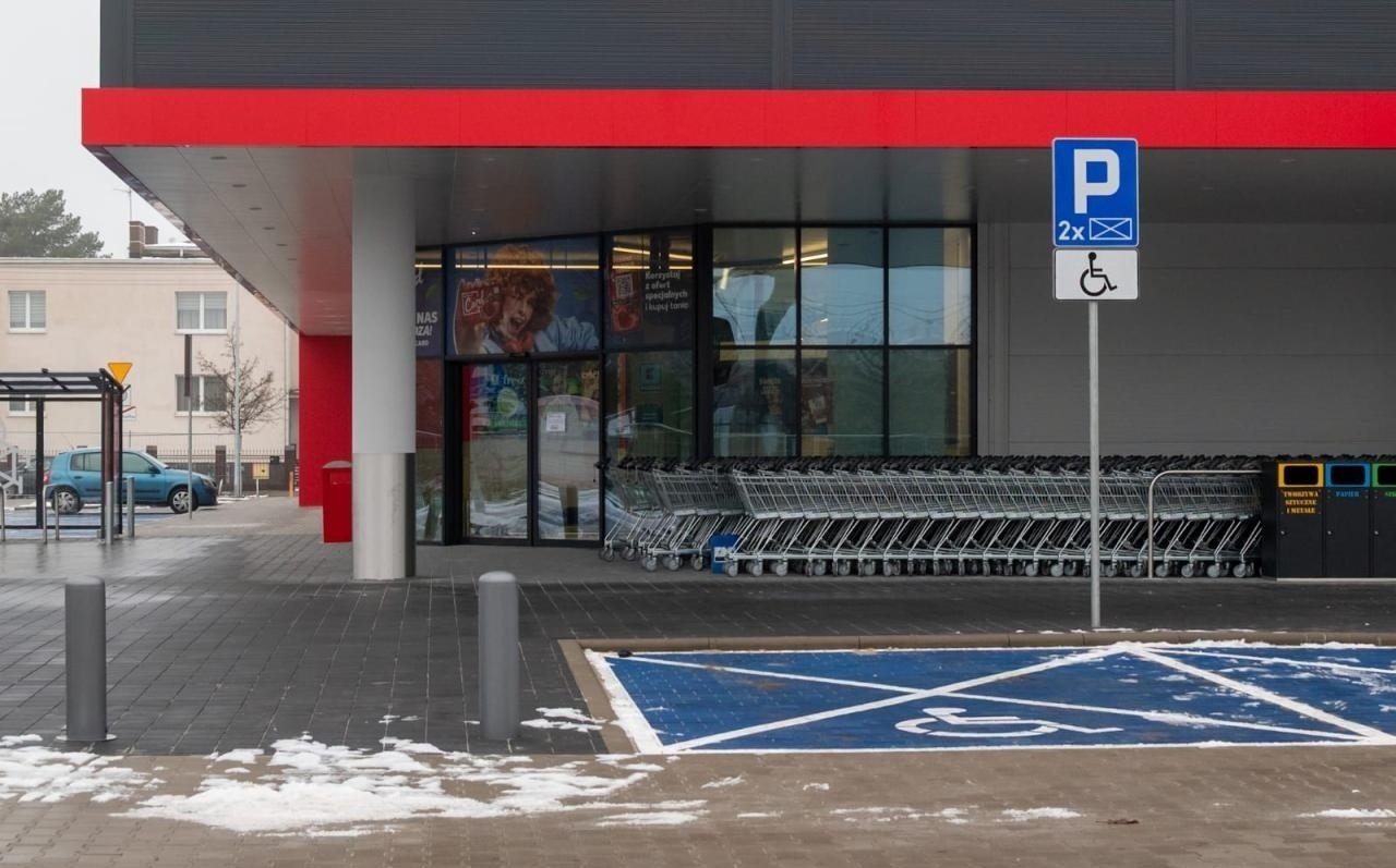 Głogowska. Już za kilka dni wielkie otwarcie niemieckiego marketu w miejscu dawnego E. Leclerc. Będzie mnóstwo atrakcji dla dorosłych i dla dzieci