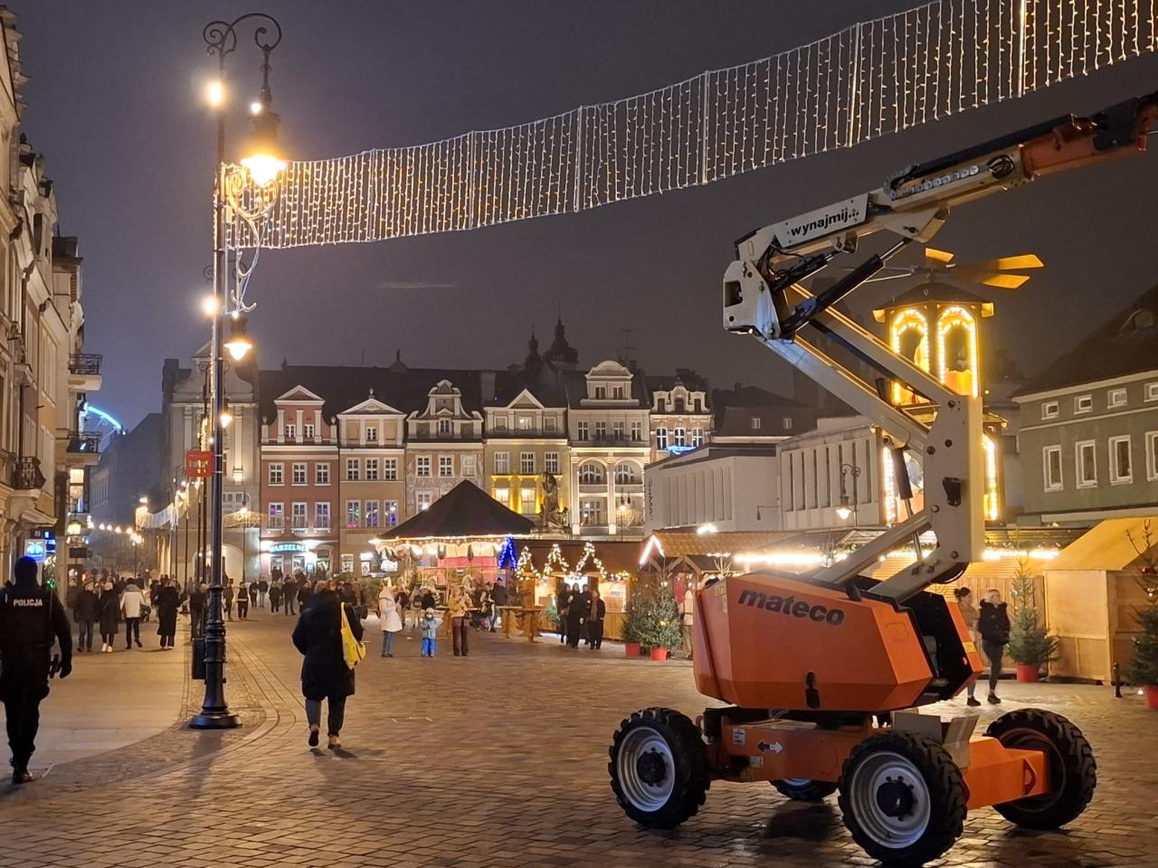Poznań stroi się na święta. Będzie jeszcze więcej ozdób