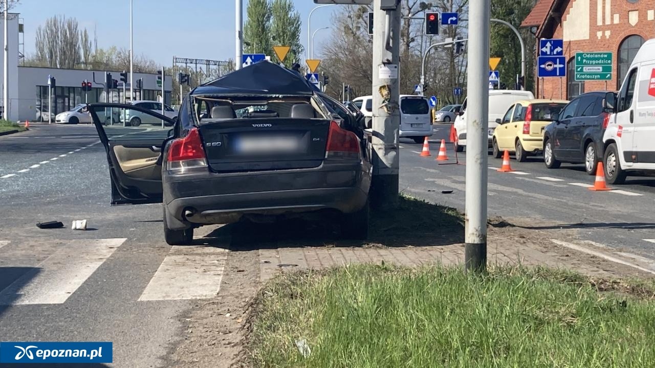 W wypadku zginęła 16-latka. Jest akt oskarżenia w sprawie 19-letniego kierowcy. Jechał zdecydowanie za szybko