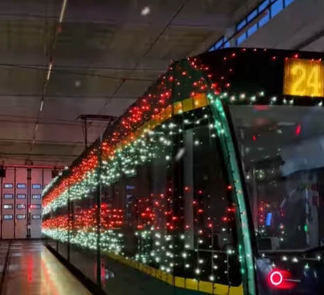 Prezydent Poznania zachęca do korzystania ze świątecznej bimby. "To wygodny środek transportu"