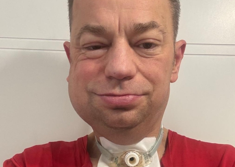 U Sebastiana zdiagnozowano nowotwór złośliwy migdałka. "Od tego czasu moje życie zmieniło się w nieustanną walkę"