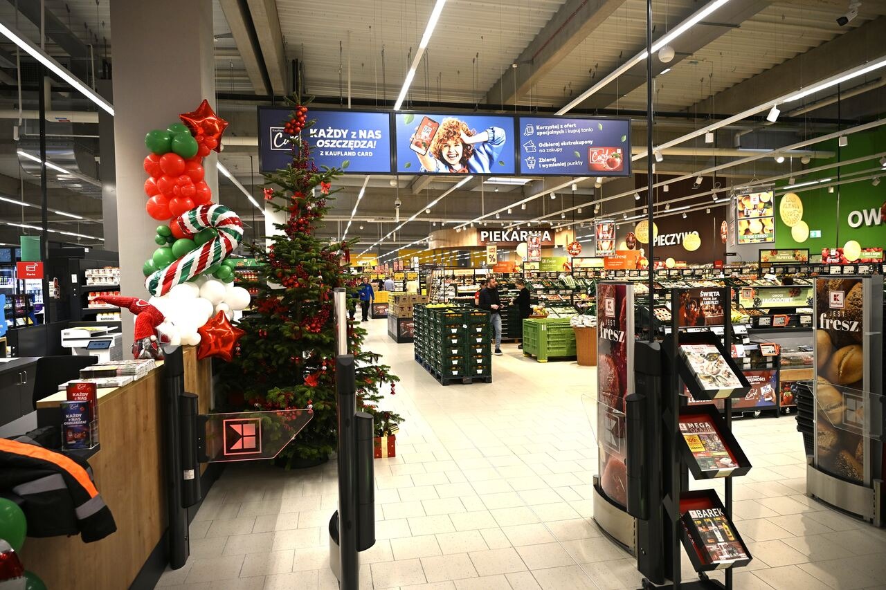 Było centrum handlowe, jest nowy market. W środę oficjalnie go otwarto