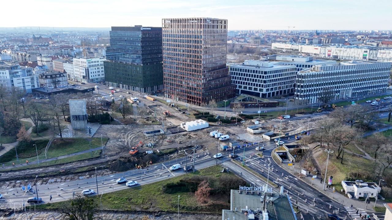 Tak postępują prace na Ratajczaka i węźle Wierzbięcice