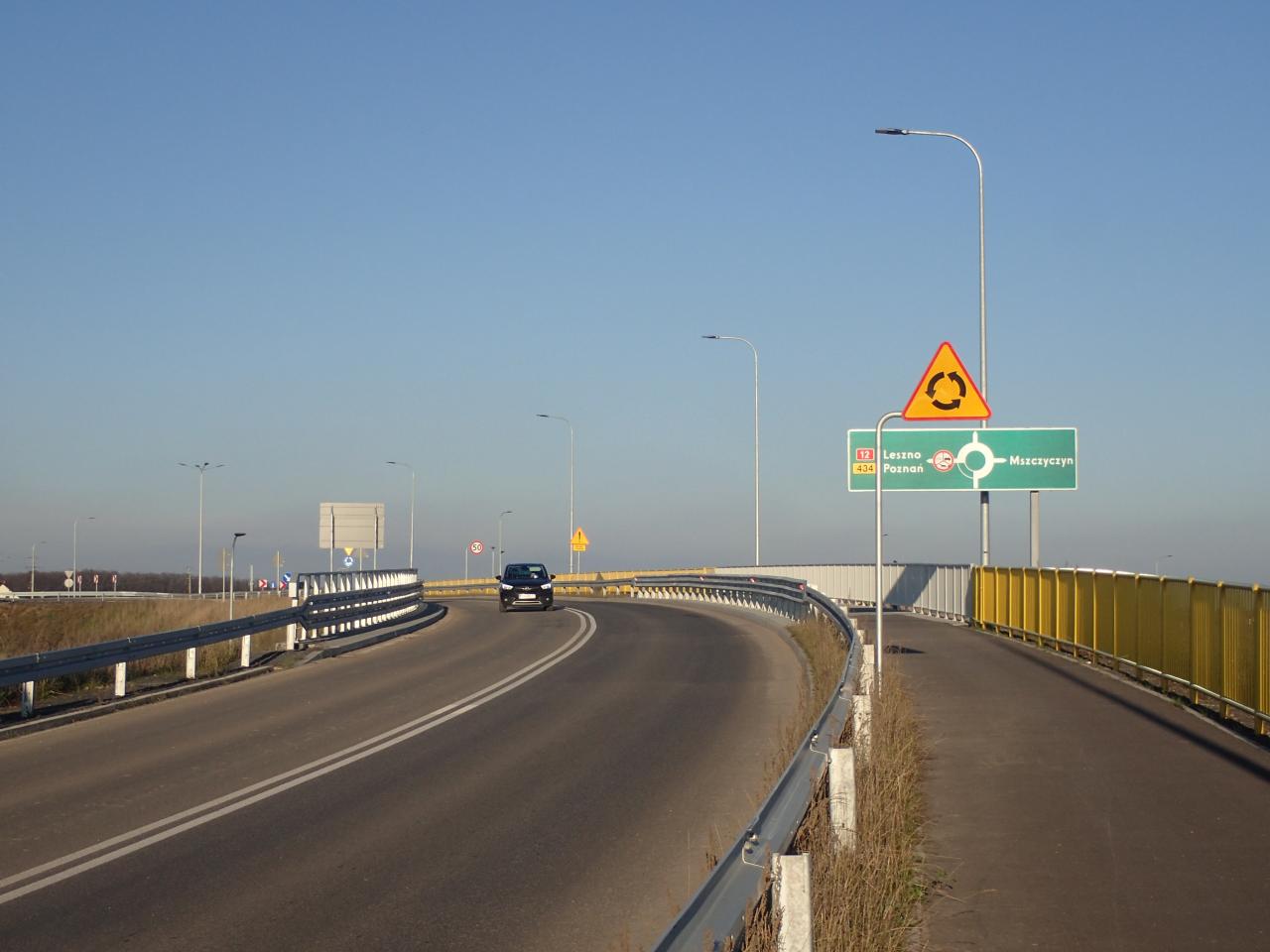 Nowa wielkopolska obwodnica otwarta punktualnie o 12.12. Kierowcy już korzystają