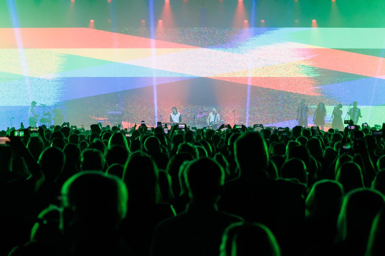 Gwiazdy i tłumy na koncercie w Poznaniu