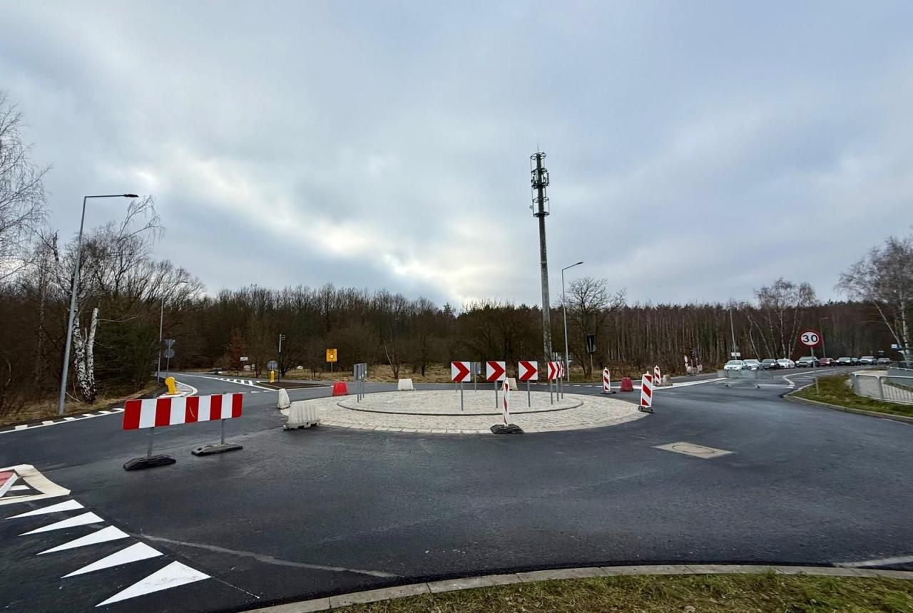 Najnowsze poznańskie rondo gotowe! Już jeżdżą po nim kierowcy