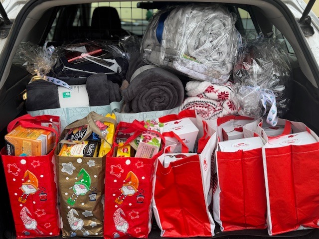 Policjanci nie zapomnieli o samotnych i schorowanych seniorach