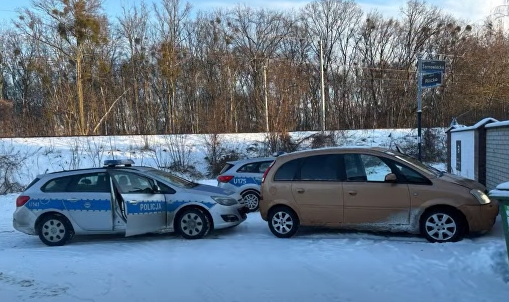Pościg za kierowcą Opla ulicami Poznania. "Policjanci wykorzystali radiowóz jako środek przymusu bezpośredniego"