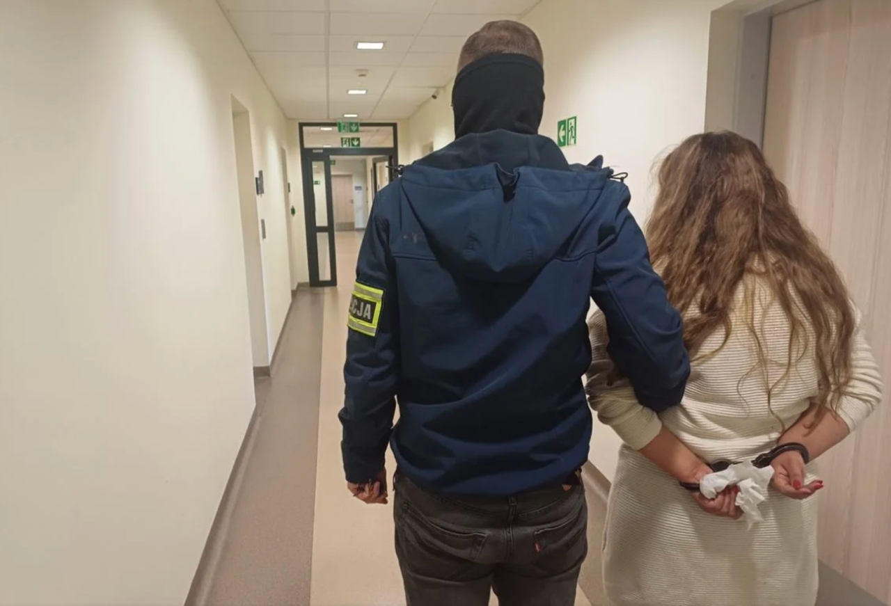 Region. Latami znęcała się nad mężem i synem. Musiała opuścić mieszkanie