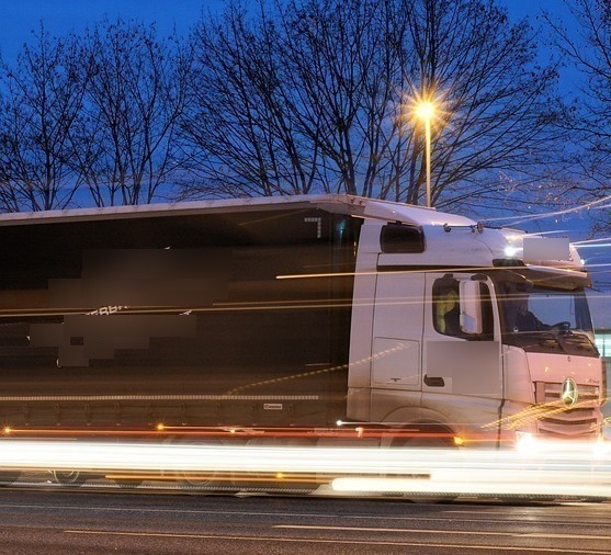 Utrudnienia na wielkopolskim odcinku A2. Zablokowany pas ruchu