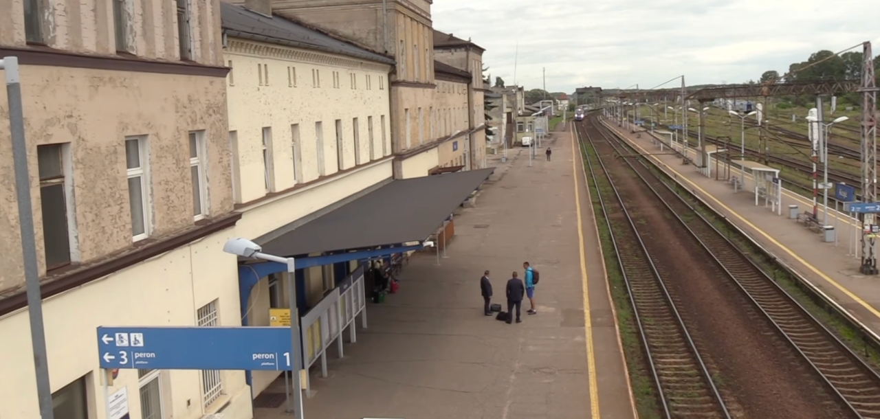 Kiepskie wieści w sprawie trasy kolejowej w regionie. Elektryfikacja dopiero za 10 lat