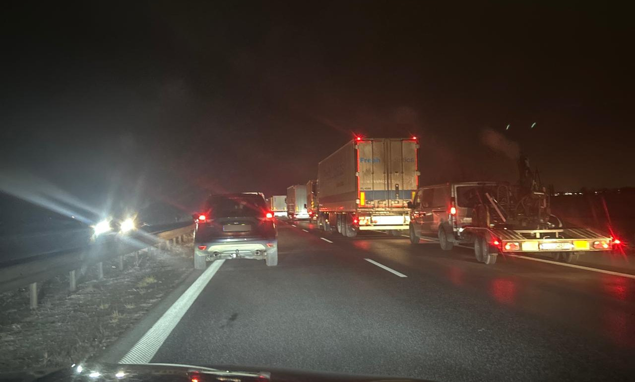 Duże utrudnienia na S5. "Już 20 minut stoimy bez ruchu"