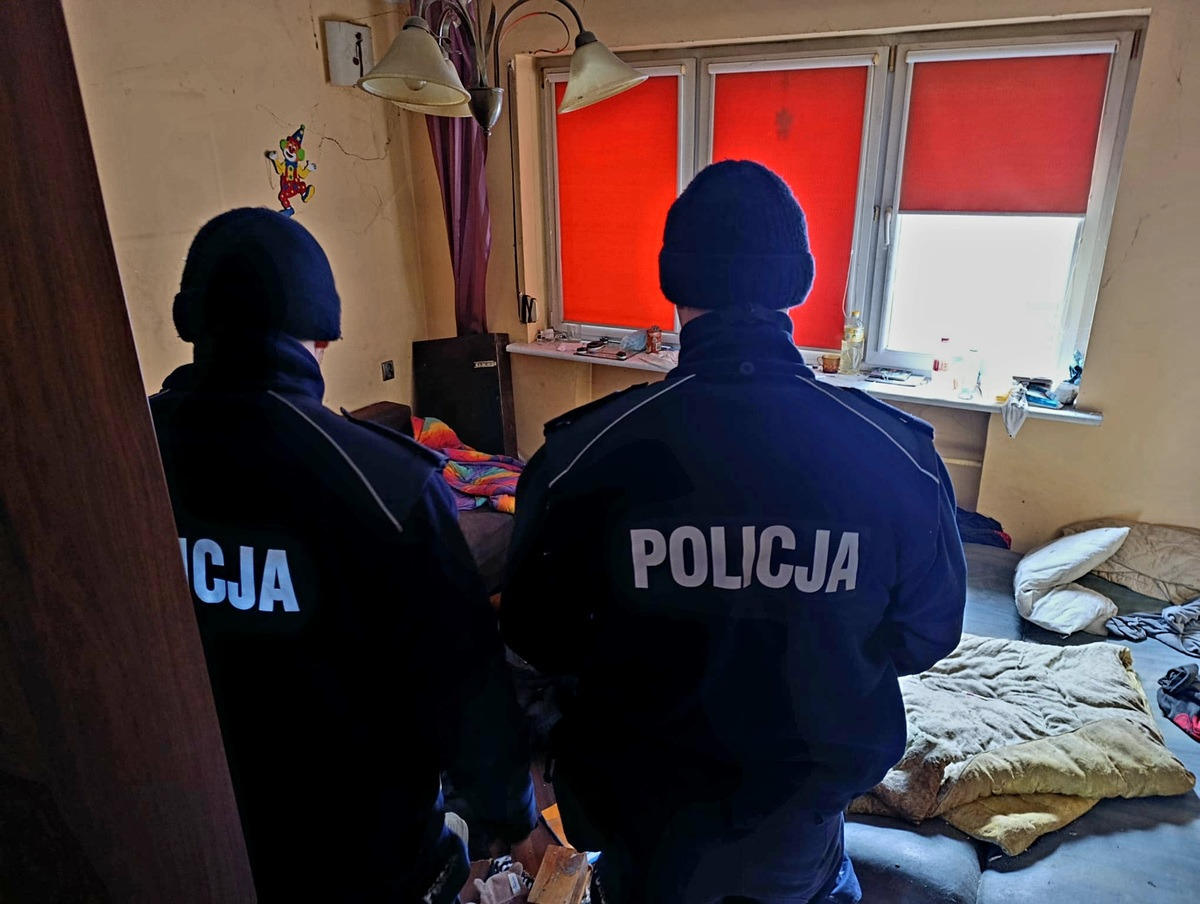 O krok od tragedii w regionie. Mężczyzna "nie mógł poruszać się o własnych siłach"