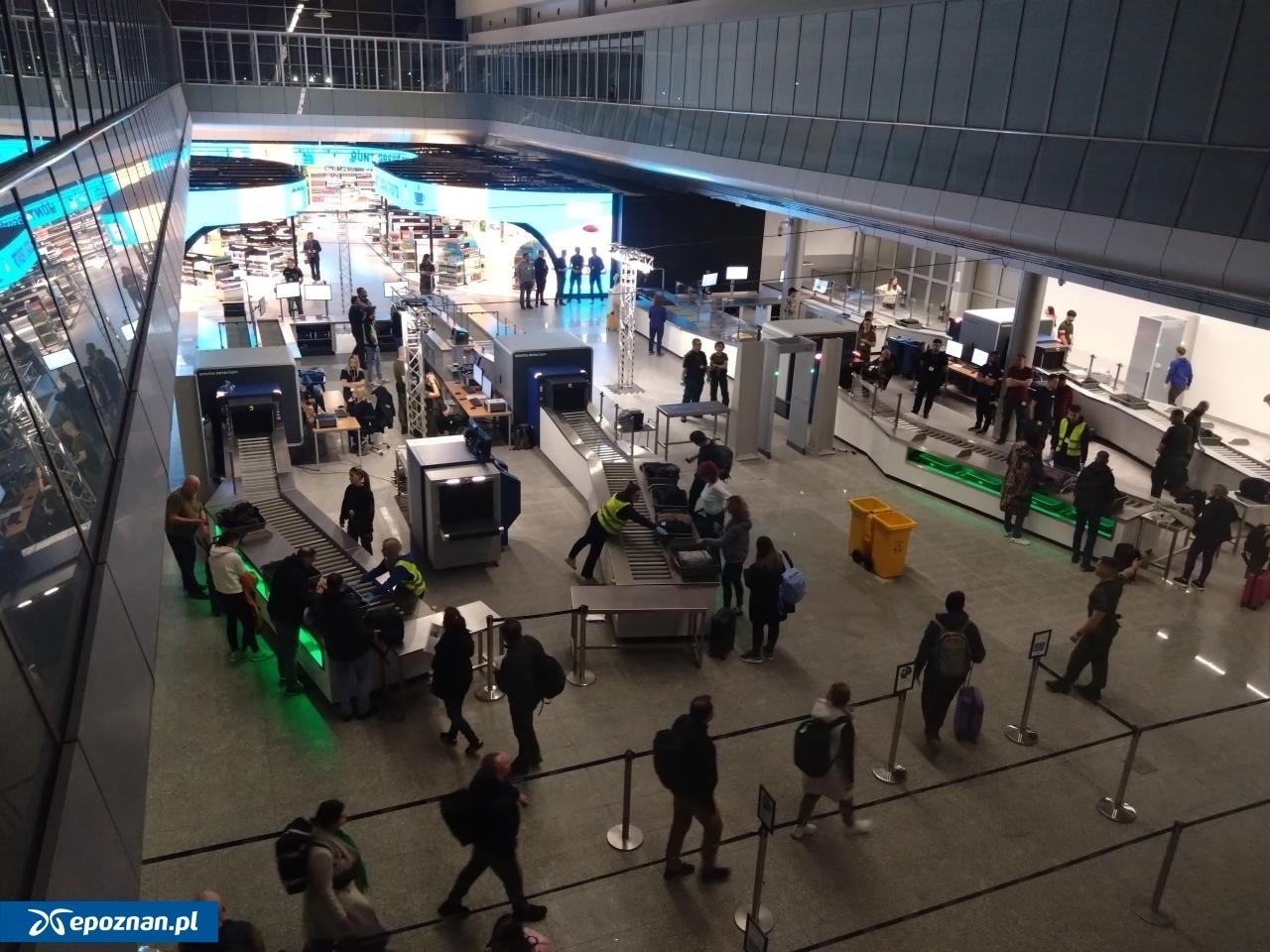 Jest ranking najbardziej lubianych przez pasażerów lotnisk w Polsce. Jak uplasował się Poznań?