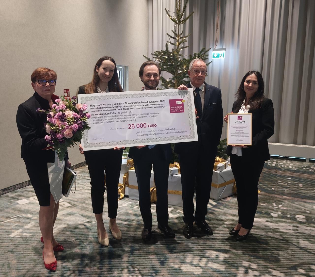 Naukowczyni z Uniwersytetu Medycznego w Poznaniu dostała 25 000 euro na badania nad mikrobiotą jelitową