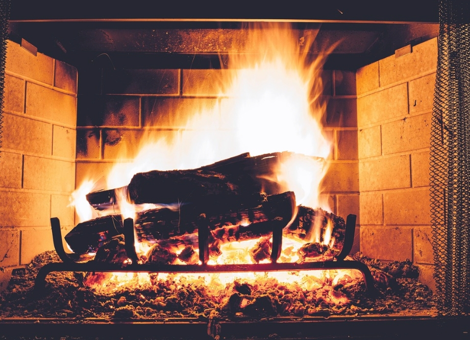 Osoby, które mają jeszcze w domach kopciuchy i stare piece, muszą je jak najszybciej wymienić. Trwa nabór na dofinansowanie do wymiany pieca