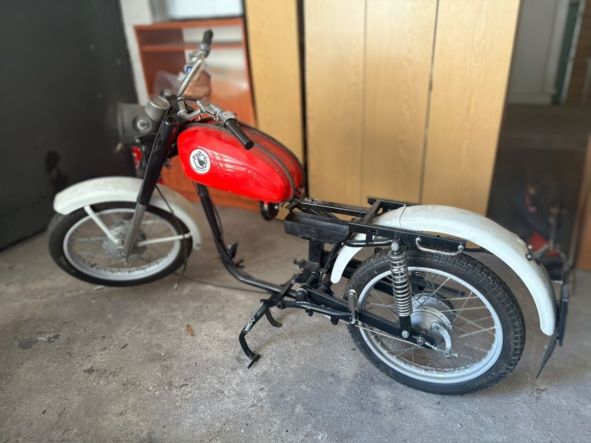 Mężczyzna podejmował się renowacji kultowych jednośladów w regionie. Usłyszał zarzuty