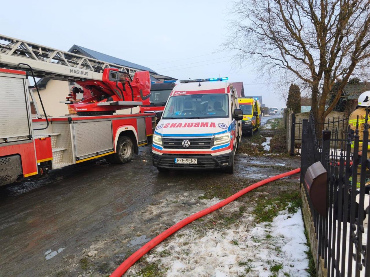 W pożarze zginęła kobieta i jej 11-letni syn. Przyczyną tragedii mogła być zabawka