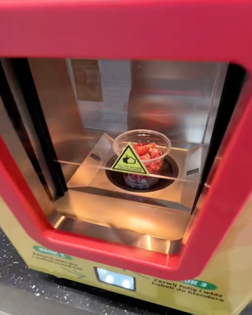 Popularna sieć testuje nowe rozwiązanie w poznańskim sklepie. Filmik ma miliony wyświetleń w sieci