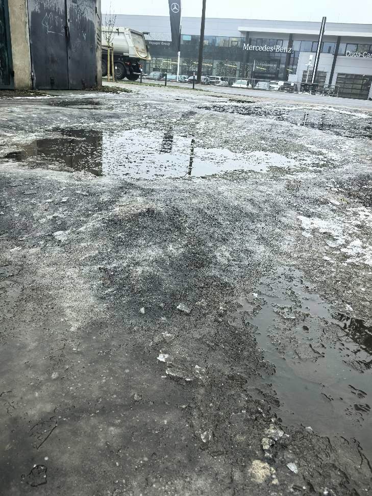 Dojazd do miejskich garaży w fatalnym stanie? "To jest paranoja"