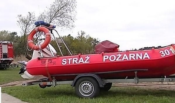 Akcja służb w powiecie poznańskim. Prowadzono poszukiwania mężczyzny, który miał wpaść do wody