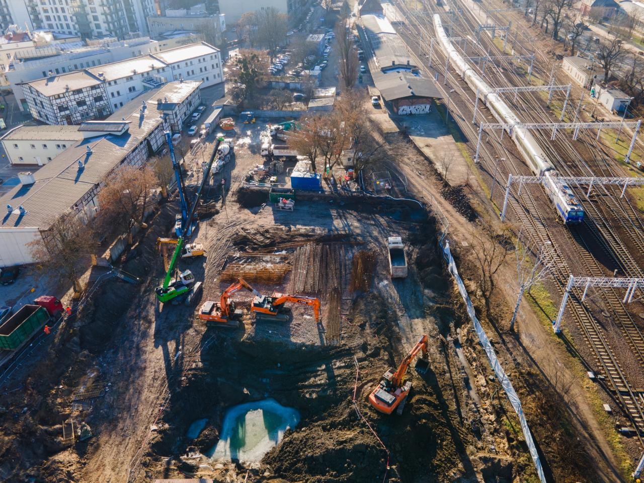 Ta ogromna inwestycja ma stać się symbolem Poznania. Tak dziś wygląda plac budowy