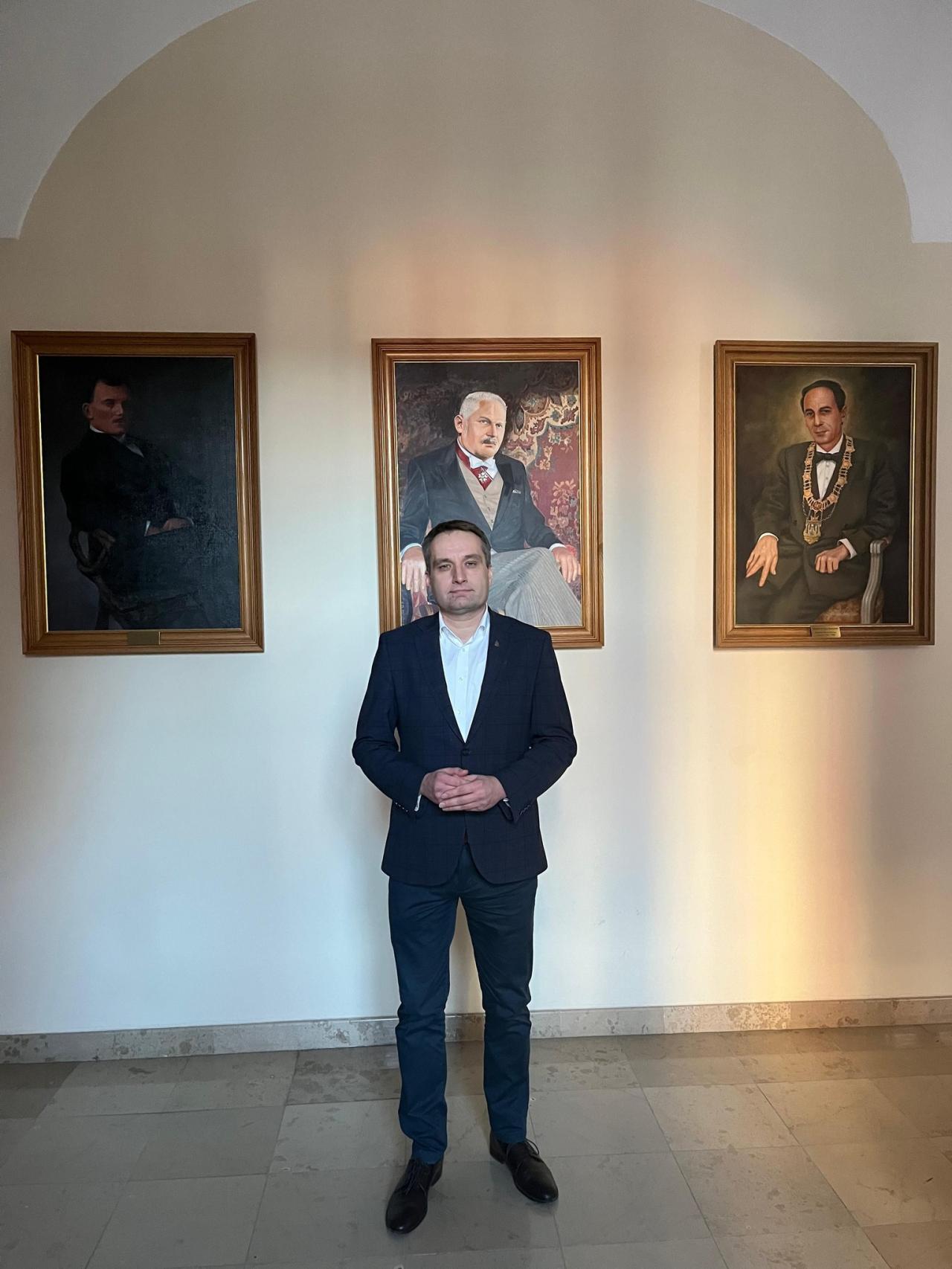 Odwołany zastępca prezydenta Poznania zabiera głos. "Decyzja ta wpisuje się w ciąg wcześniejszych działań"