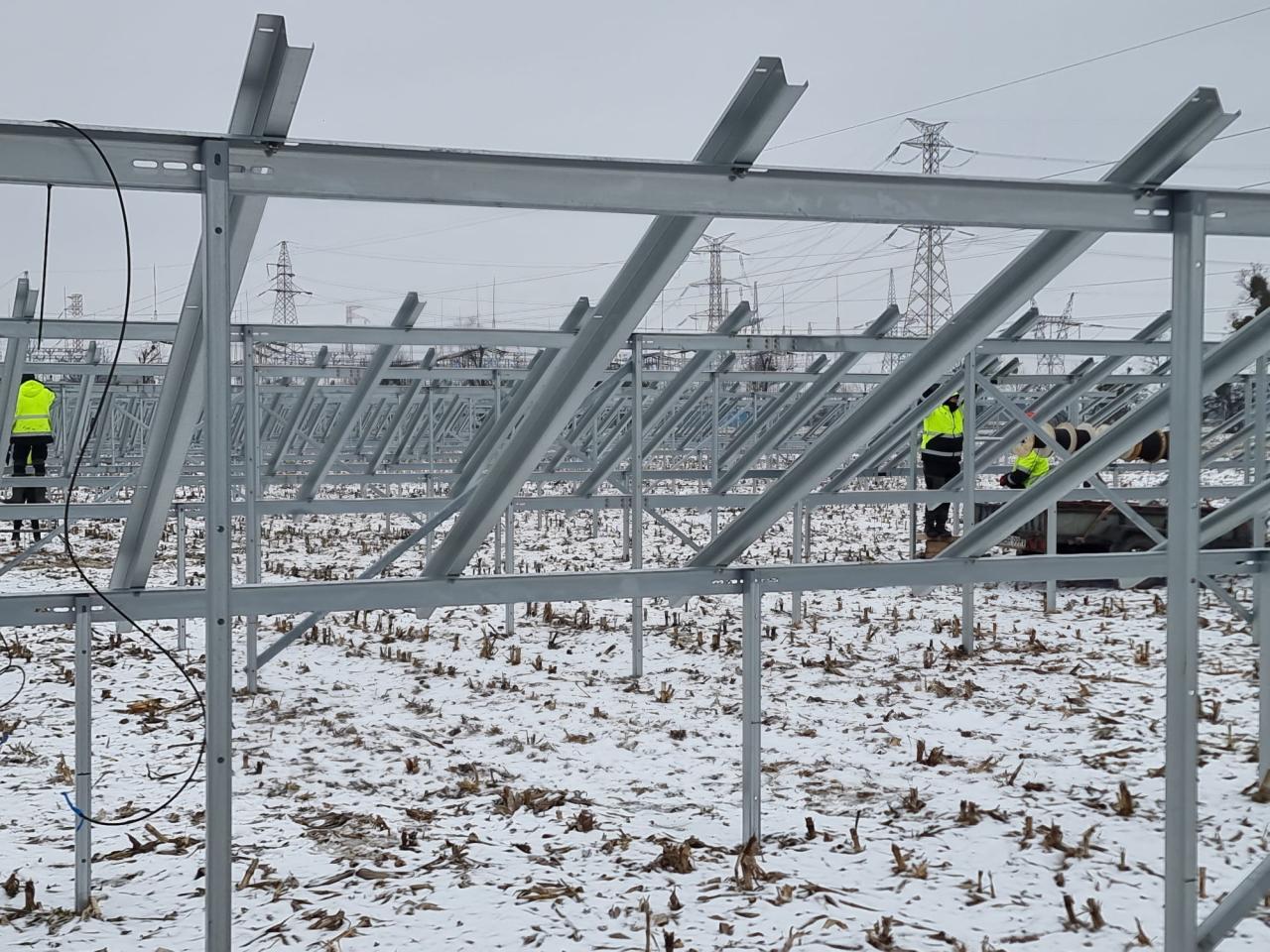 Dwie farmy fotowoltaiczne powstają pod Poznaniem